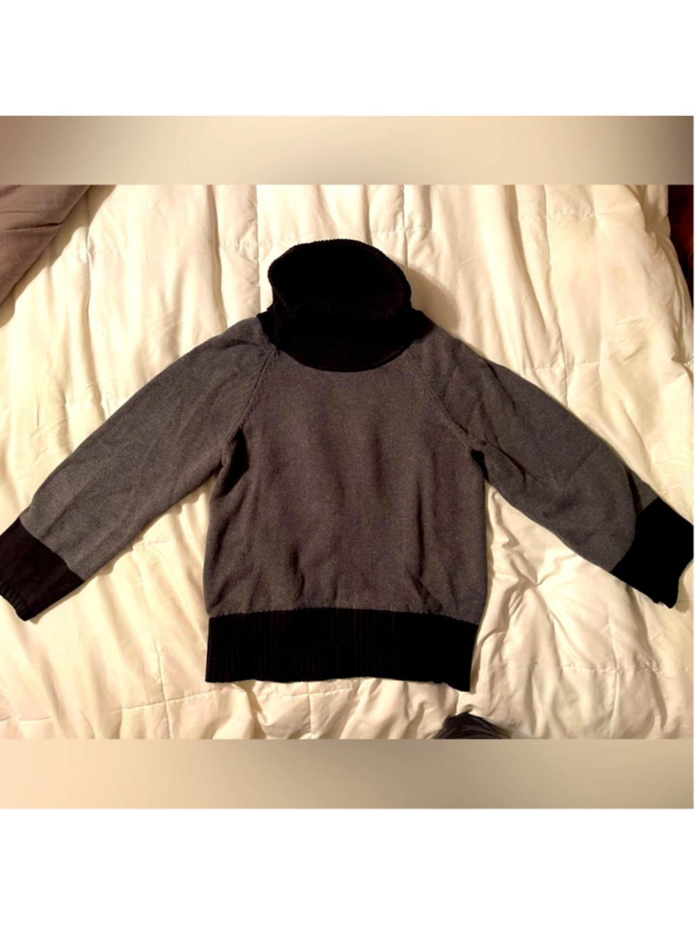 Karen Scott Women's Turtleneck sweater, Size small EUC